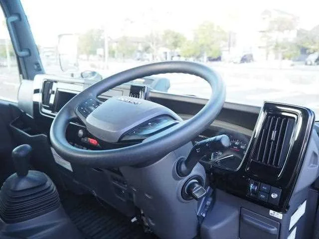Isuzu Elf Truck SE CUSTOM 2024 — миниатюра 3