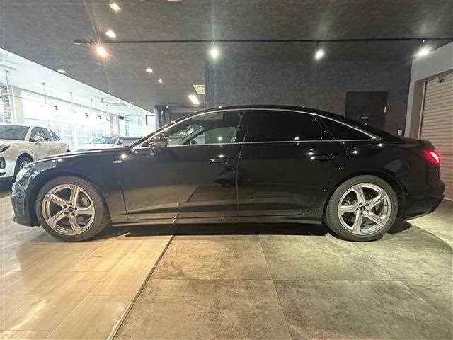Audi A6 2022 — миниатюра 3