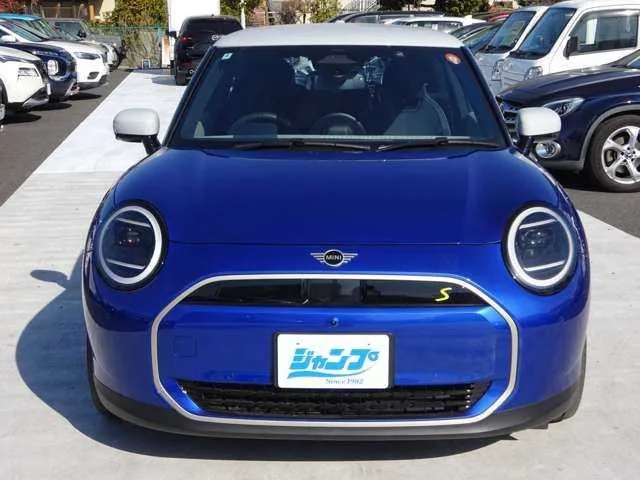 Rover Mini CooperSE 3 2024 — миниатюра 2