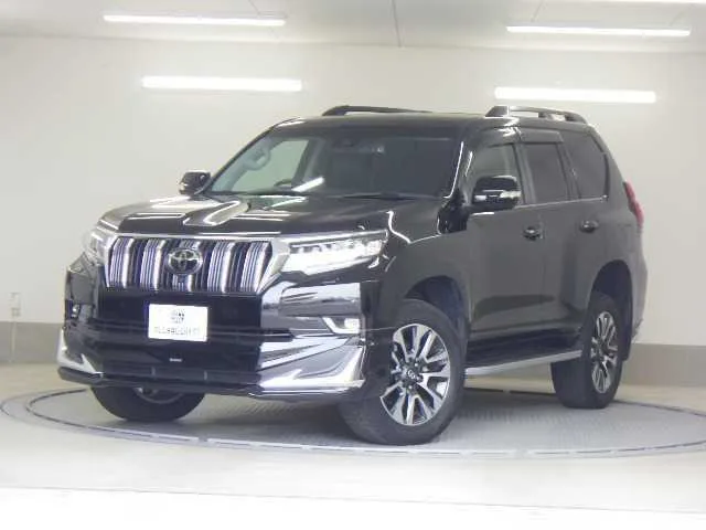 Toyota Land Cruiser Prado 2023 — фото 1, купить с доставкой в Москву