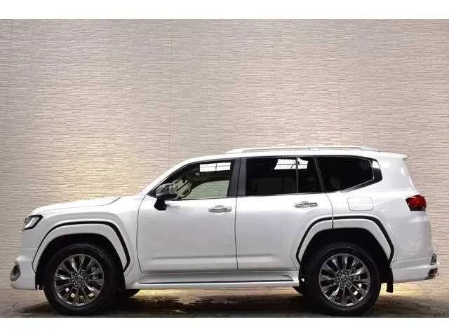 Toyota Land Cruiser 2024 — миниатюра 5