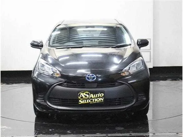 Toyota AQUA 2023 — миниатюра 5