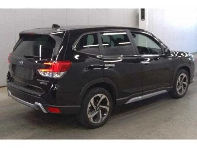 Subaru Forester 2022 — миниатюра 2