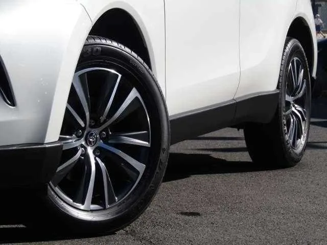 Toyota Harrier Hybrid 2022 — миниатюра 4