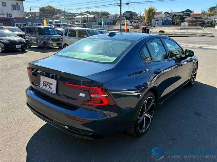 Volvo S60 Recharge Ultimate T6 AWD Plug In Hybrid/SR 2024 — миниатюра 2