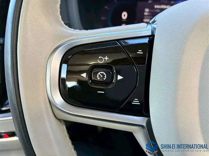 Volvo S60 Recharge Ultimate T6 AWD Plug In Hybrid/SR 2024 — миниатюра 4