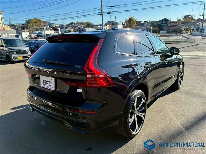 Volvo XC60 Recharge Ultimate T6 AWD PlugIn Hybrid 4WD 2024 — миниатюра 2
