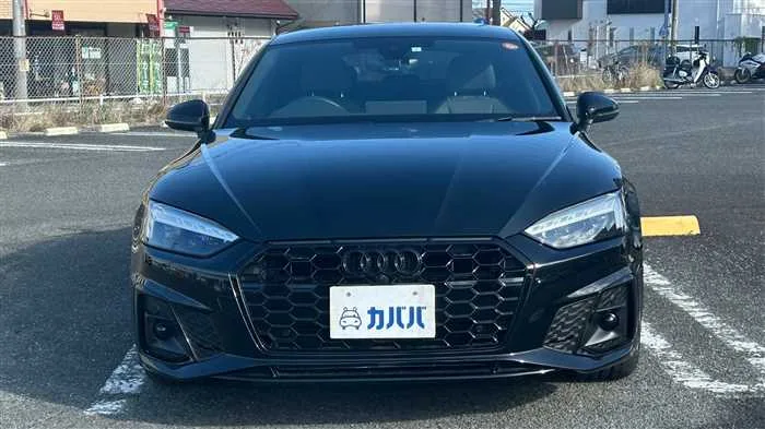 Audi A5 2023 — миниатюра 2