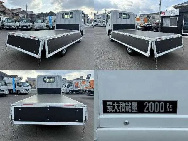 Isuzu Elf Truck 2023 — миниатюра 5