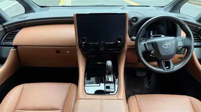 Toyota Vellfire Z 4WD 2024 — миниатюра 5