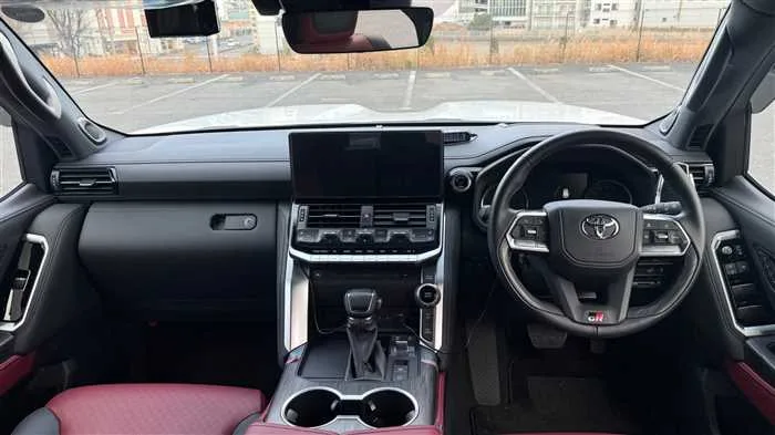 Toyota Land Cruiser GR 2024 — миниатюра 5