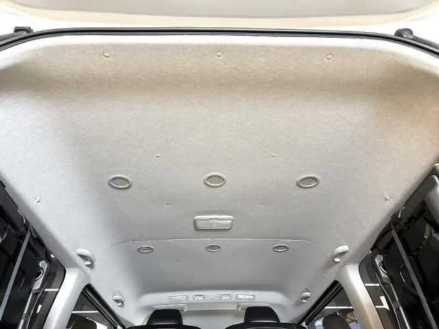 Toyota Hiace Wagon 2023 — миниатюра 4
