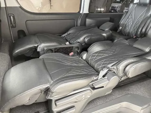 Toyota Hiace Wagon 2023 — миниатюра 5