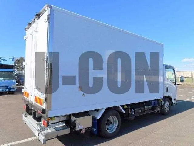 Isuzu Elf Truck 2022 — миниатюра 5