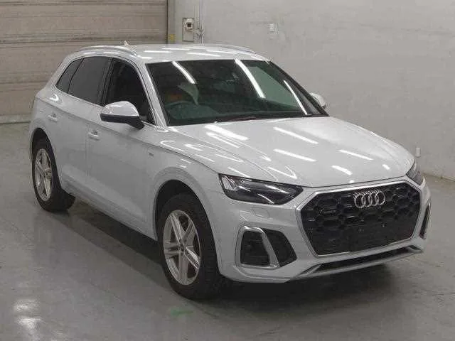 Audi Q5 2022 — фото 1, купить с доставкой в Москву