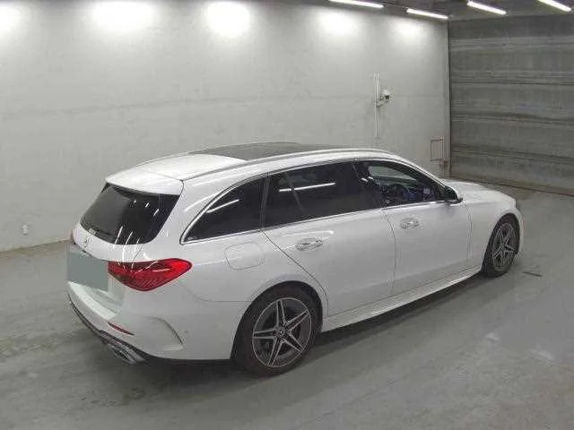 Mercedes-Benz C-Class 2023 — миниатюра 2