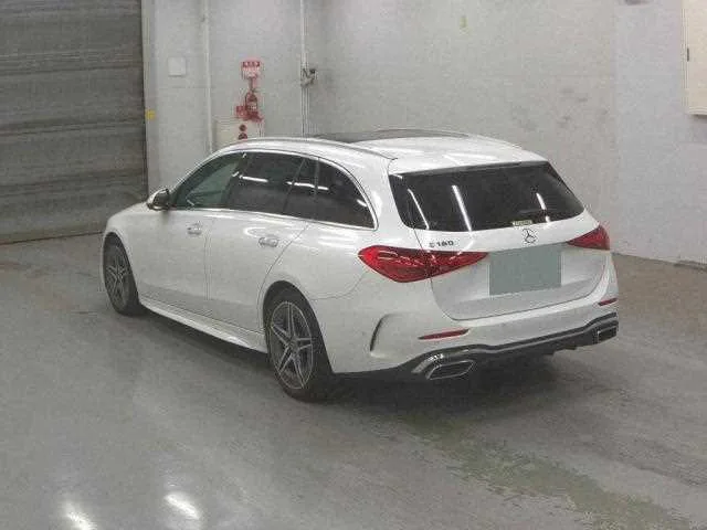 Mercedes-Benz C-Class 2023 — миниатюра 4