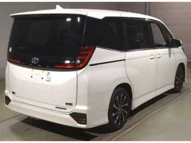 Toyota Noah 2024 — миниатюра 5