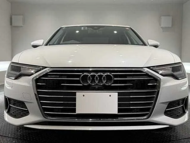 Audi A6 2022 — миниатюра 2