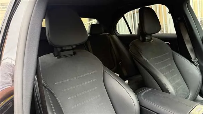 Mercedes-Benz C-Class C220d AMG 2023 — миниатюра 3