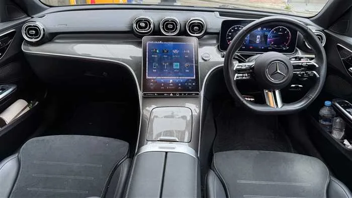 Mercedes-Benz C-Class C220d AMG 2023 — миниатюра 5