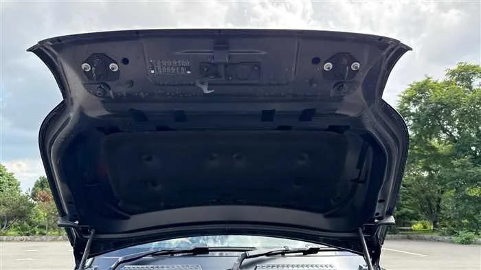 Land Rover Defender 110 X HSE D300 2024 — миниатюра 4