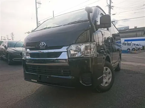 Toyota Hiace Van 2022 купить в Москве