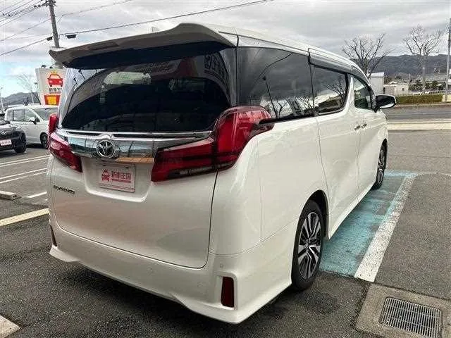 Toyota Alphard G 2022 — миниатюра 4