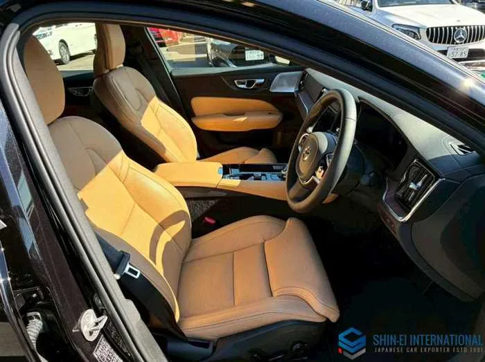 Volvo S60 Recharge Ultimate T6 AWD Plug In Hybrid/SR 2024 — миниатюра 5