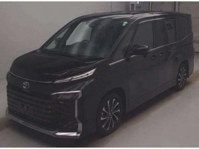Toyota Voxy 2022 — миниатюра 4
