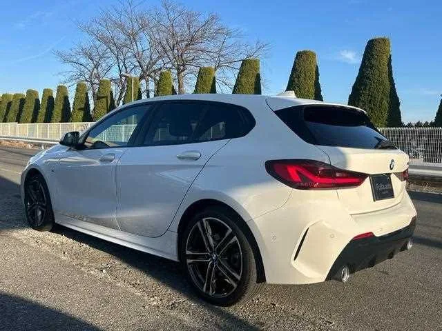 BMW 1 Series 2023 — миниатюра 3