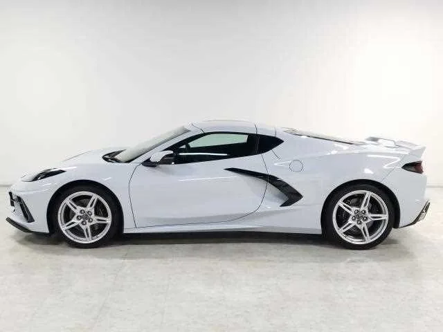 Chevrolet Corvette 2022 — миниатюра 5