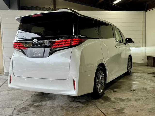 Toyota Alphard G 2025 — миниатюра 2