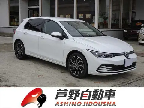 Volkswagen Golf 2024 купить в Москве