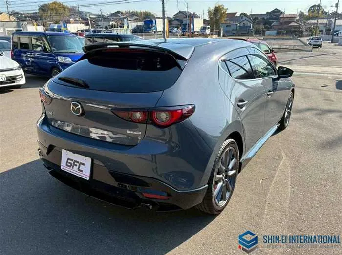Mazda Mazda3 FastBack2.0 20S ProActive Touring Selection 2023 — миниатюра 2