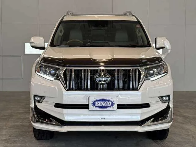 Toyota Land Cruiser Prado 2022 — миниатюра 2