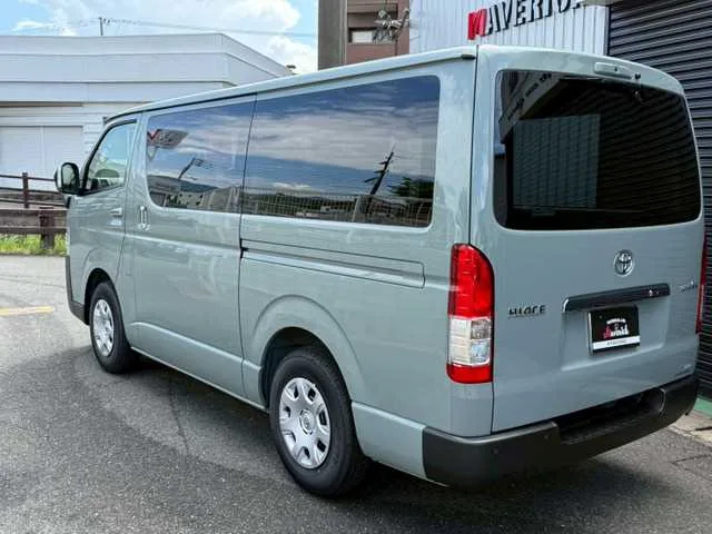 Toyota Hiace Van 2025 — миниатюра 5