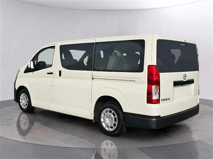 Toyota Hiace Van 2024 — миниатюра 3