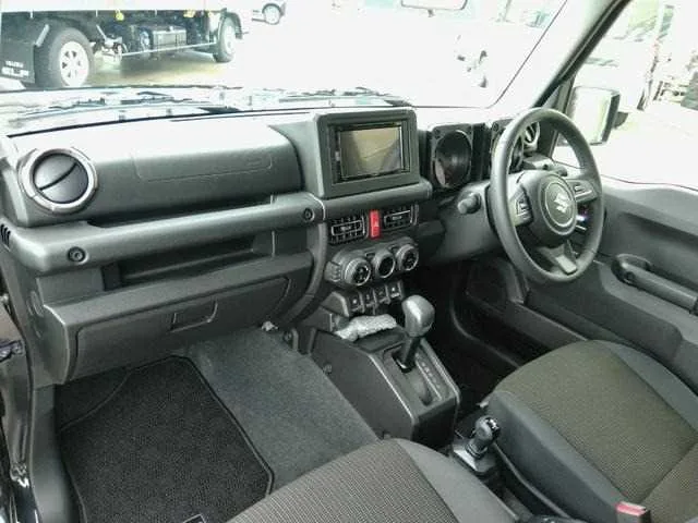 Suzuki Jimny Sierra 2023 — миниатюра 2