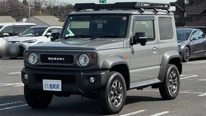 Suzuki Jimny Sierra JC 2023 — фото 1, купить с доставкой в Москву