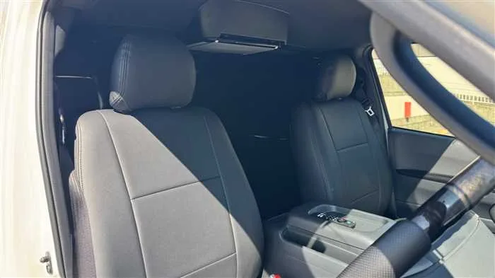 Toyota Hiace Van GL 2024 — миниатюра 5
