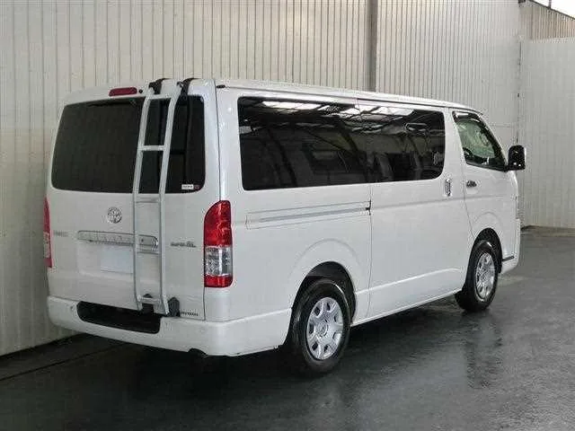Toyota Hiace Van 2022 — миниатюра 4