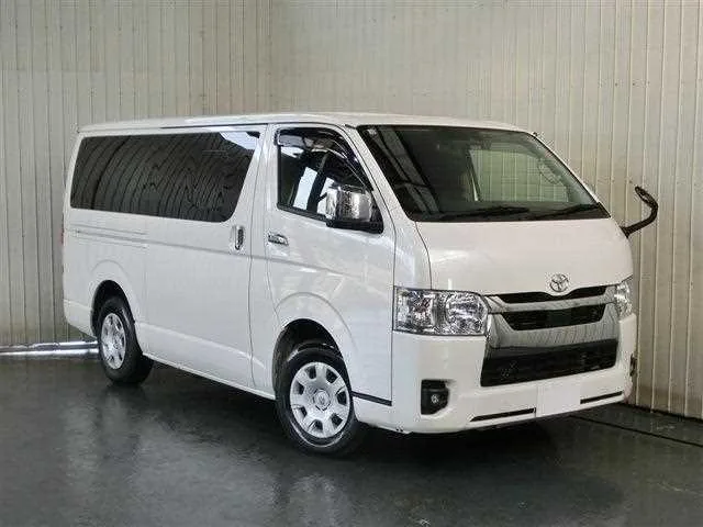 Toyota Hiace Van 2022 — фото 1, купить с доставкой в Москву