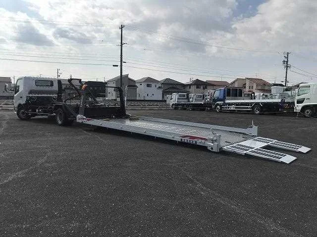 Toyota Dyna Truck 2023 — миниатюра 3