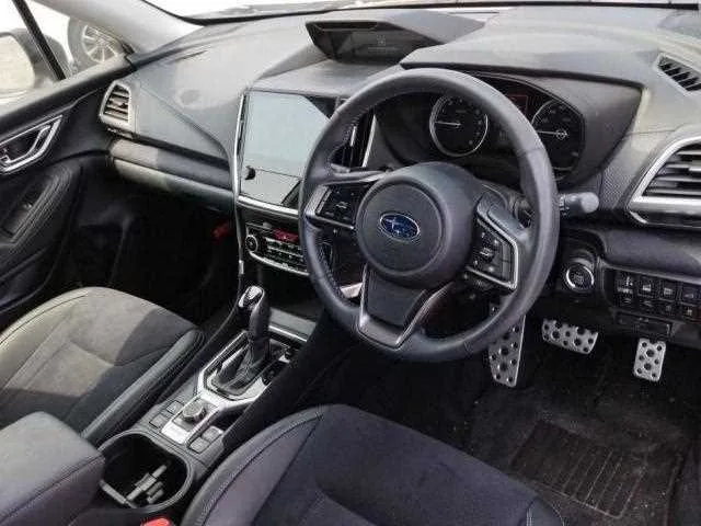 Subaru Forester 2023 — миниатюра 3