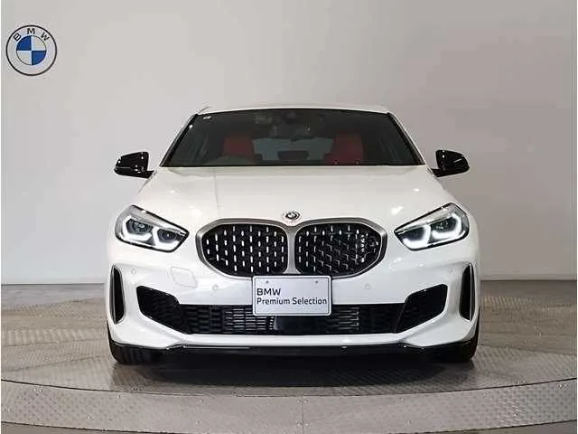 BMW 1 Series 2022 — миниатюра 5