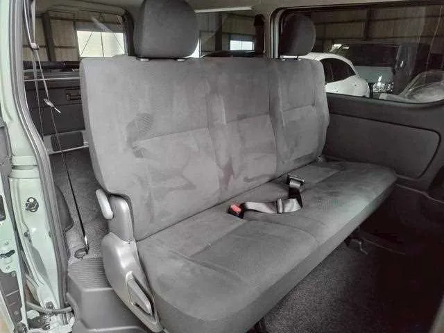 Toyota Hiace Van 2025 — миниатюра 4