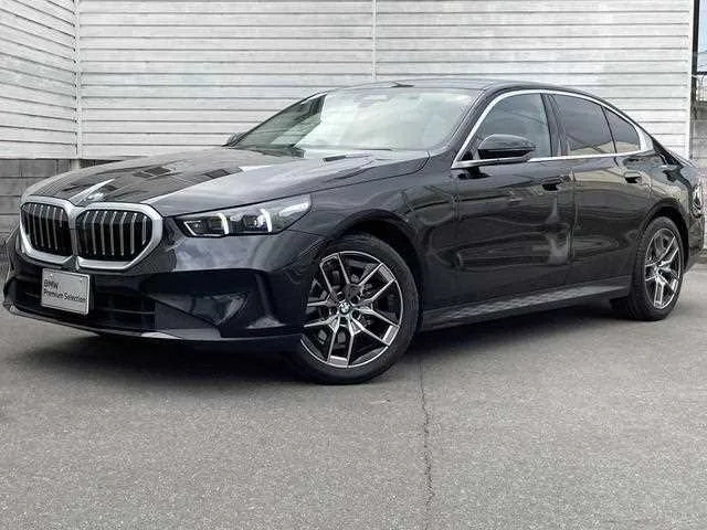 BMW 5 Series 2024 — миниатюра 2