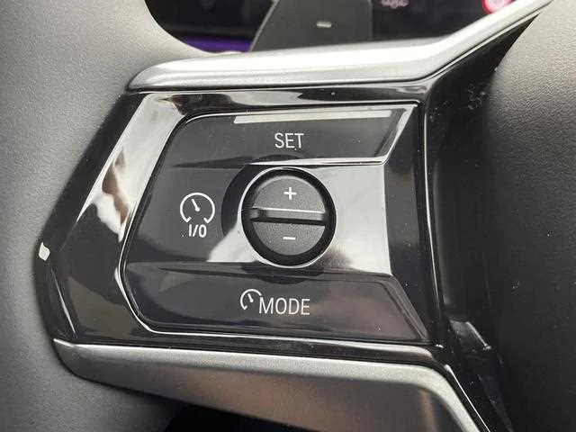 BMW 5 Series 2024 — миниатюра 5