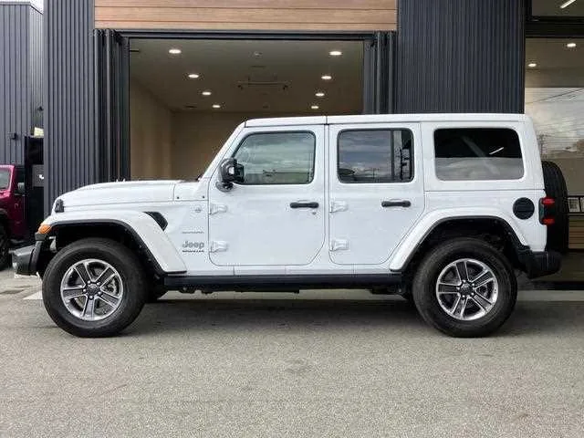Jeep Wrangler 2023 — миниатюра 5